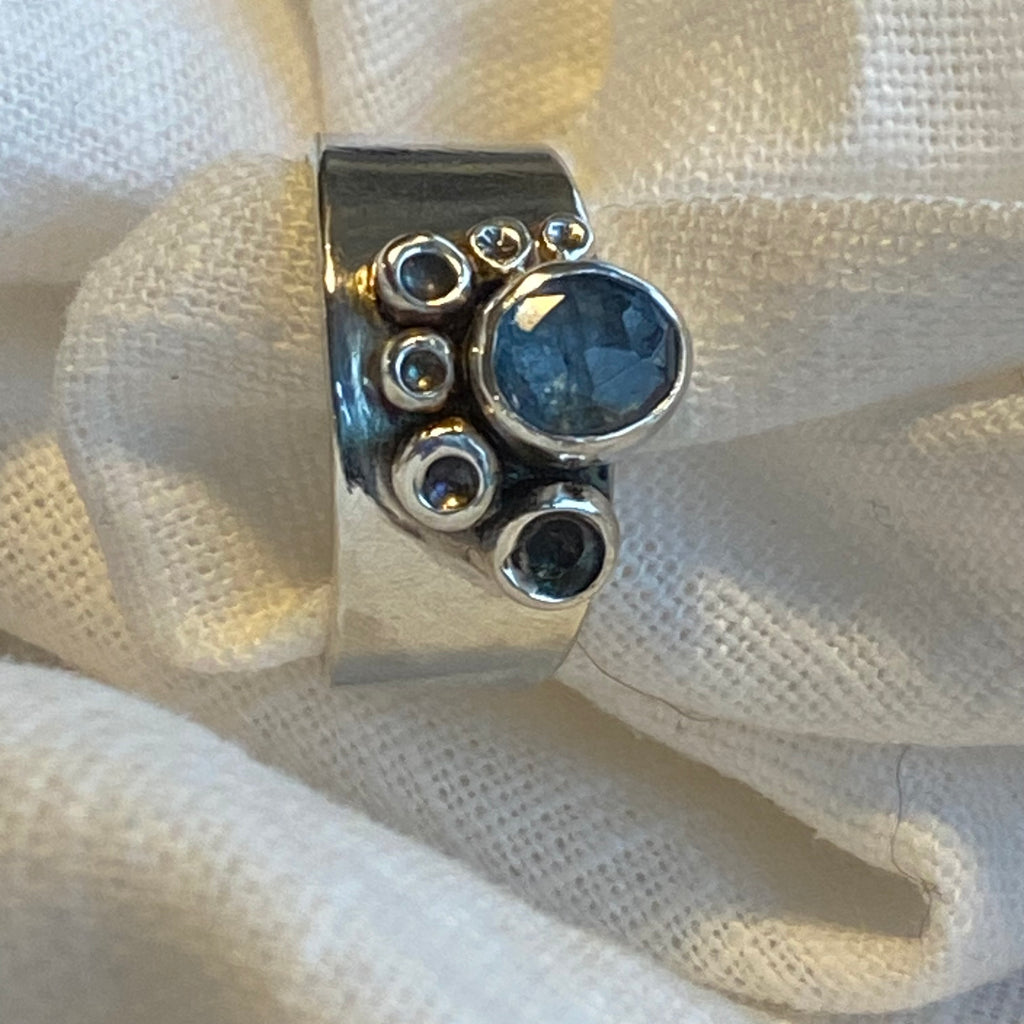 The octupus Thief Ring